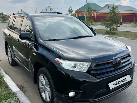 Toyota Highlander 2013 года за 14 700 000 тг. в Астана – фото 6