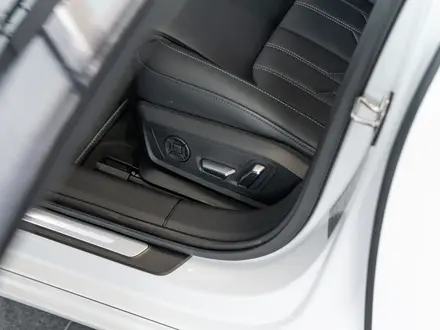 Audi A6 45 TFSI Quattro 2024 года за 39 140 000 тг. в Алматы – фото 45