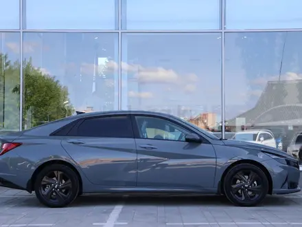 Hyundai Elantra 2021 года за 7 690 000 тг. в Костанай – фото 6