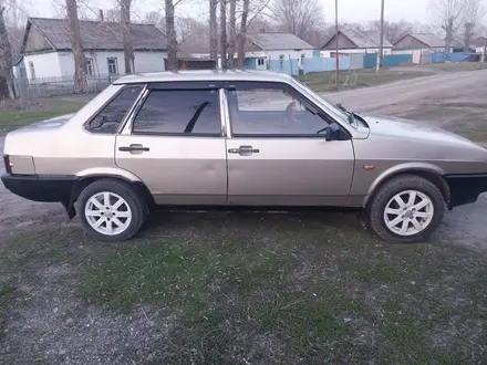 ВАЗ (Lada) 21099 1999 года за 850 000 тг. в Калбатау – фото 3