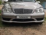 Mercedes-Benz C 230 2005 года за 4 400 000 тг. в Алматы – фото 4