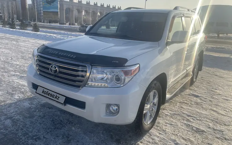 Toyota Land Cruiser 2014 годаүшін22 000 000 тг. в Уральск