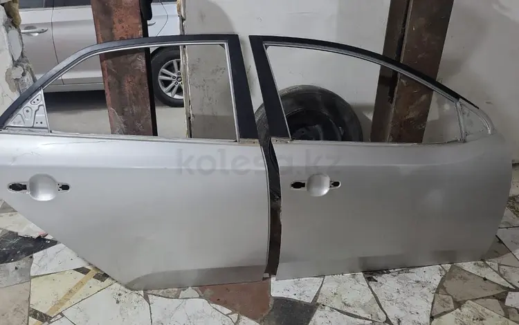 Kia Cerato 2012 год передний правый дверь задний правый дверь за 1 000 тг. в Алматы