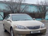 Toyota Camry 2005 годаfor4 950 000 тг. в Байконыр – фото 2