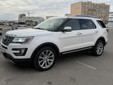 Ford Explorer 2015 года за 13 500 000 тг. в Актау – фото 4