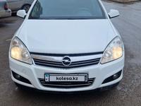Opel Astra 2012 годаүшін3 499 999 тг. в Астана
