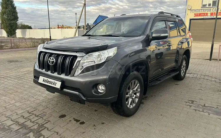 Toyota Land Cruiser Prado 2016 года за 18 300 000 тг. в Актобе