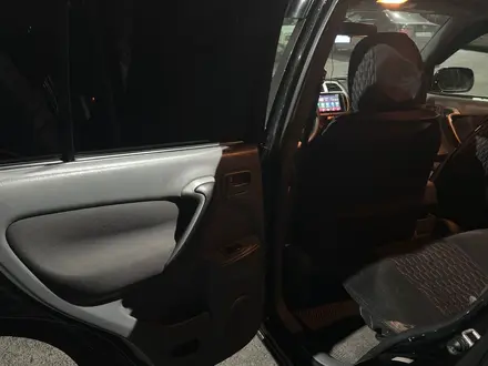 Toyota RAV4 2001 года за 3 900 000 тг. в Алматы – фото 12