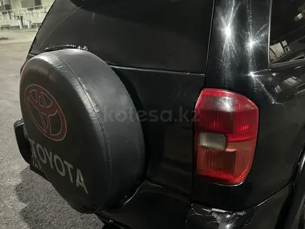 Toyota RAV4 2001 года за 3 900 000 тг. в Алматы – фото 15