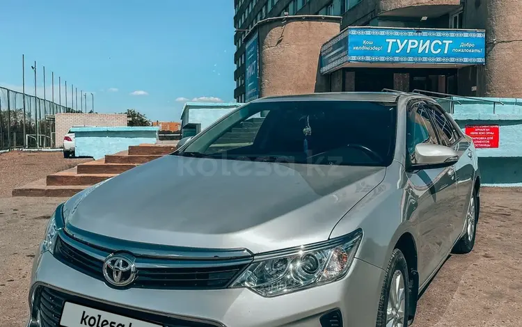 Toyota Camry 2016 года за 11 800 000 тг. в Семей