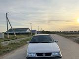 Volkswagen Passat 1994 года за 1 650 000 тг. в Костанай – фото 3