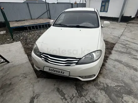 Daewoo Gentra 2014 года за 4 000 000 тг. в Кульсары – фото 3