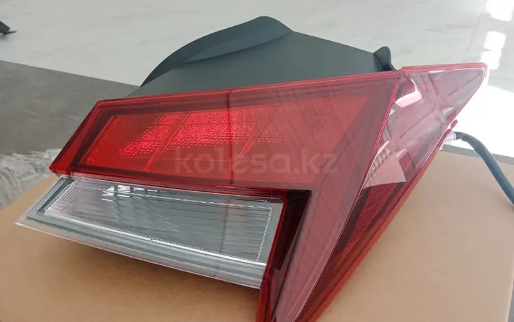 Фонарь задний Hyundai Elantra CN7 за 96 500 тг. в Караганда