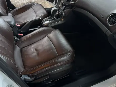 Chevrolet Cruze 2013 года за 3 800 000 тг. в Алматы – фото 10