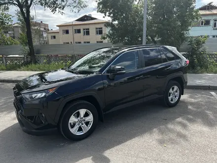 Toyota RAV4 2020 года за 15 600 000 тг. в Костанай – фото 28