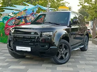 Land Rover Defender, 2022