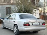 Mercedes-Benz E 280 1994 года за 1 500 000 тг. в Жезказган – фото 4