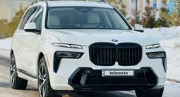 BMW X7 2023 годаүшін65 000 000 тг. в Астана