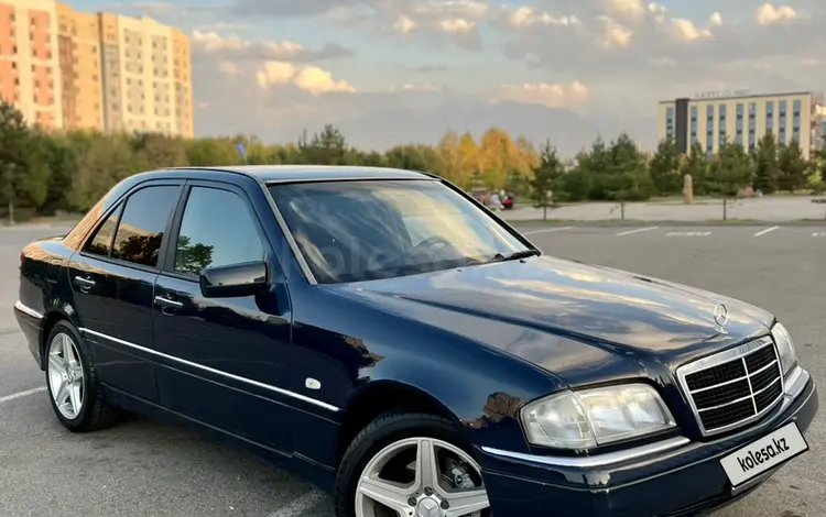 Mercedes-Benz C 240 1997 годаүшін2 500 000 тг. в Алматы