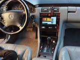 Mercedes-Benz E 280 1997 года за 2 800 000 тг. в Есик – фото 3