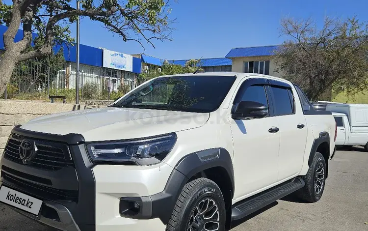 Toyota Hilux 2022 года за 30 500 000 тг. в Актау