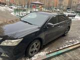 Toyota Camry 2013 годаfor8 000 000 тг. в Актобе