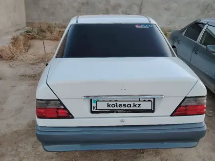 Mercedes-Benz E 200 1994 года за 1 500 000 тг. в Жанаозен