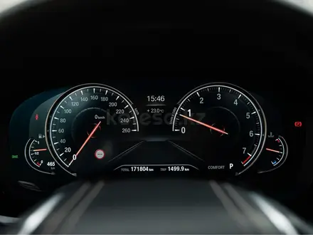 BMW 520 2018 года за 13 800 000 тг. в Алматы – фото 21