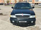 Lincoln Navigator 2000 годаүшін4 000 000 тг. в Астана – фото 3