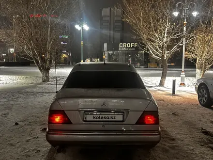 Mercedes-Benz E 280 1993 года за 1 900 000 тг. в Кызылорда