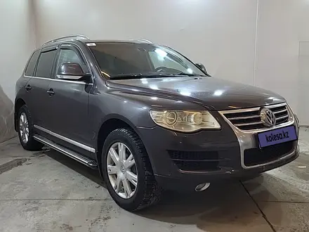 Volkswagen Touareg 2007 года за 7 220 000 тг. в Усть-Каменогорск – фото 3