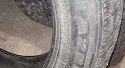 Комплект шин Sailun 235/60/18 шипованые за 120 000 тг. в Алтай – фото 4