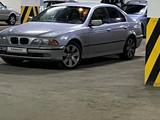 BMW 528 1997 года за 3 900 000 тг. в Алматы