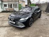 Toyota Camry 2019 года за 13 000 000 тг. в Мерке