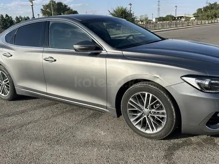 Hyundai Grandeur 2017 года за 9 700 000 тг. в Тараз