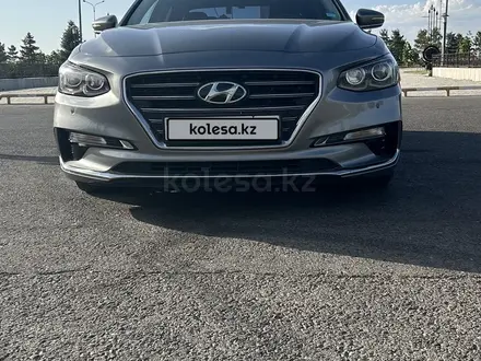 Hyundai Grandeur 2017 года за 9 700 000 тг. в Тараз – фото 2