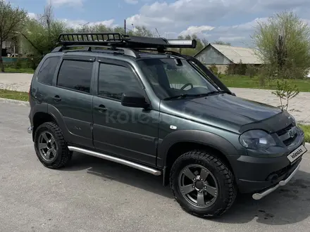 Chevrolet Niva 2020 года за 6 600 000 тг. в Шымкент – фото 2