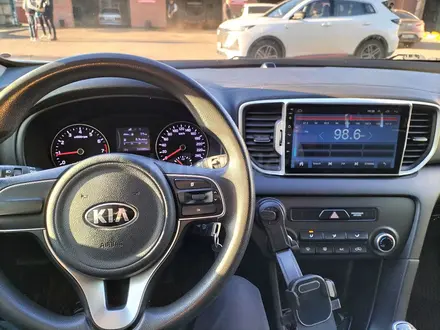 Kia Sportage 2018 года за 8 000 000 тг. в Костанай – фото 17
