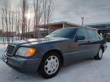 Mercedes-Benz S 320 1996 годаfor3 500 000 тг. в Астана