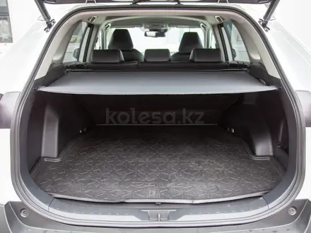 Toyota RAV4 Luxe 2021 года за 15 500 000 тг. в Алматы – фото 15