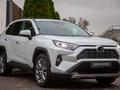 Toyota RAV4 Luxe 2021 годаүшін15 500 000 тг. в Алматы – фото 9
