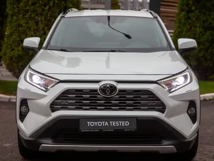 Toyota RAV4 Luxe 2021 года за 15 500 000 тг. в Алматы – фото 6