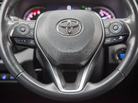 Toyota RAV4 Luxe 2021 года за 15 500 000 тг. в Алматы – фото 18