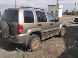 Jeep Liberty 2004 года за 2 000 000 тг. в Сатпаев – фото 3