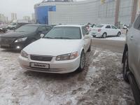 Toyota Camry 1998 года за 2 700 000 тг. в Астана