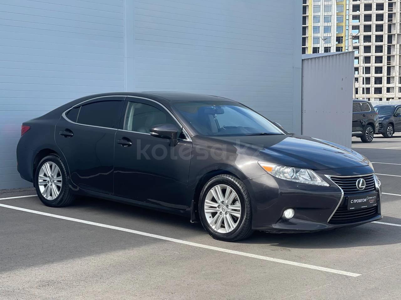 Lexus ES 250 2013 г.