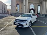 Toyota Camry 2015 годаfor10 950 000 тг. в Алматы