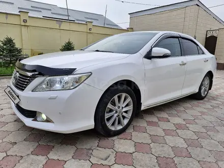 Toyota Camry 2012 года за 11 000 000 тг. в Шымкент – фото 22