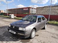 Volkswagen Vento 1992 годаfor1 500 000 тг. в Актобе