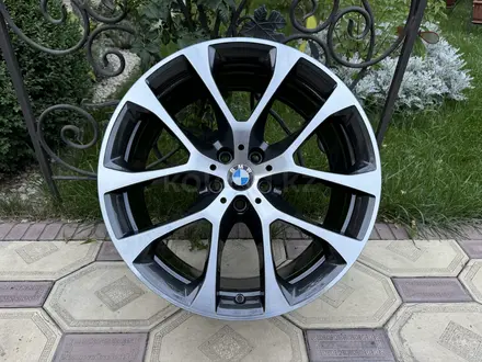 Оригинальные диски R20 на BMW X5 (G05) БМВ за 825 000 тг. в Алматы – фото 5